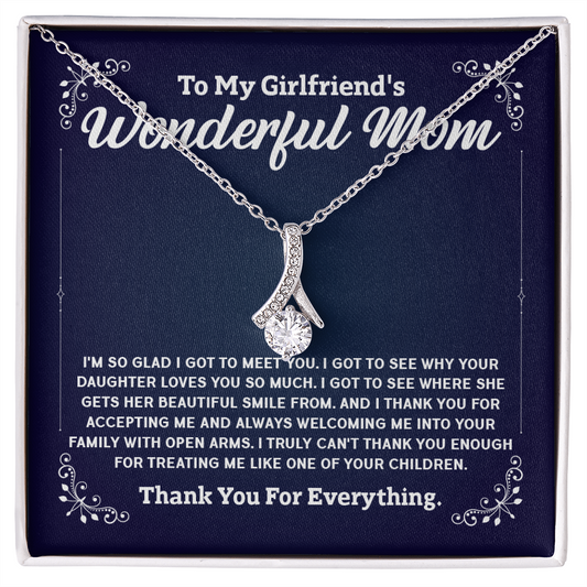 To My Girlfriend's Mom - Thank You For Treating Me Like One Of Your Children - Alluring Beauty Necklace